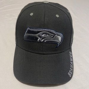 Seattle Seahawk Grey Baseball Style Cap Velcro Hat